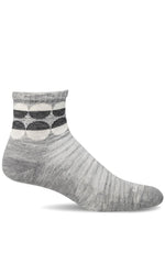 Load image into Gallery viewer, Women&#39;s Spin Quarter | Moderate Compression Socks - Merino Wool Sport Compression - Sockwell
