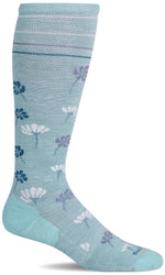 Charger l'image dans la galerie, Women's Field Flower | Moderate Graduated Compression Socks Lifestyle Compression Sockwell S/M Blackberry 

