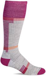 Charger l'image dans la galerie, Sockwell Canada Womens Dash | Moderate Graduated Compression Socks
