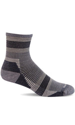 Charger l&#39;image dans la galerie, Men&#39;s Cadence 3/4 Crew | Moderate Graduated Compression Socks Sport Compression Sockwell M/L Natural 

