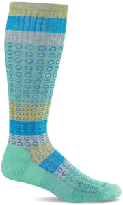 Women's Full Circle | Moderate Graduated Compression Socks | Wide Calf Fit - Merino Wool Lifestyle Compression - Sockwell
