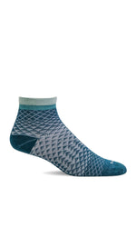 Charger l&#39;image dans la galerie, Stylish Relief from Plantar Fasciitis Pain in Sockwell&#39;s Plantar Ease Quarter Merino Wool Planter Relief Socks in Teal
