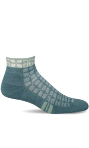 Women's Boost Quarter | Firm Compression Socks - Merino Wool Sport Compression - Sockwell